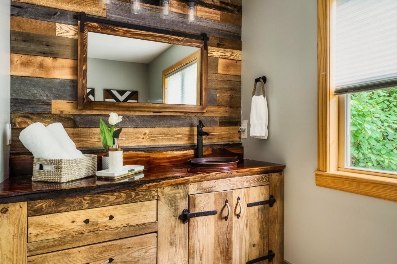 Mountainside - New Luxury Cabin-Fire Table-Hot Tub-3 Pools-Ps5-Bears 개틀린버그 외부 사진